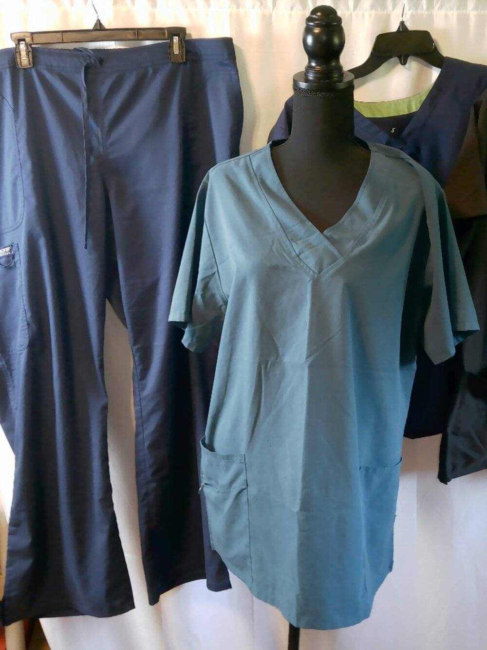 Lot of 4 Medical Scrubs (2XL): 3 Jockey Tops & 1 Pair Cherokee Pants